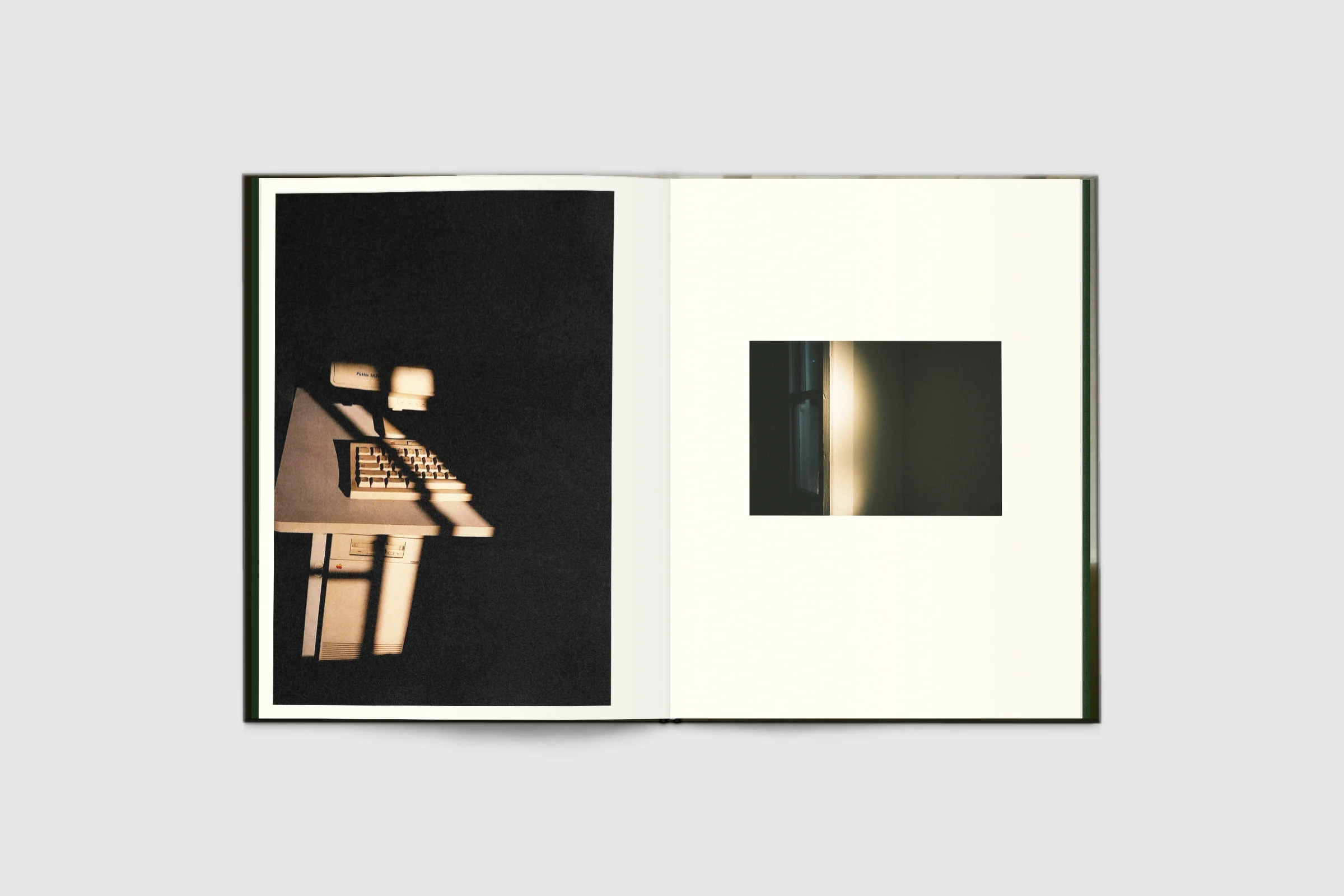 Jun Iwasaki - To Find The Right Chair - Image 11