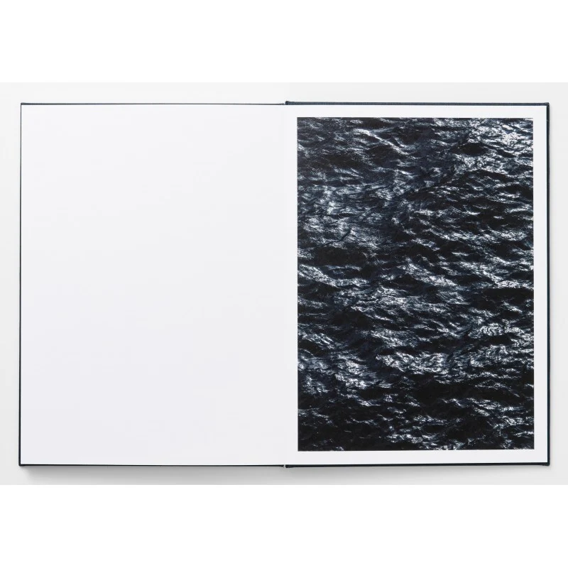 Tomoya Fujimoto - Rien que la mer (2nd Ed.) - Image 9